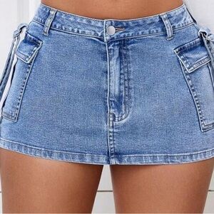 Denim mini skirt (small)